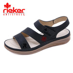 Načíst obrázek do prohlížeče Galerie, Lehké kožené sandály na klínku v retro stylu RIEKER®
