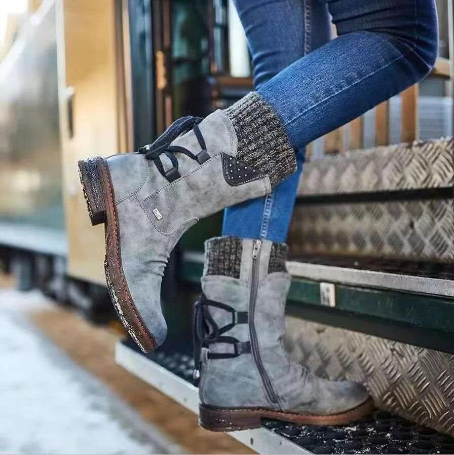 Módní nové podzimně-zimní dámské kozačky na silném podpatku
